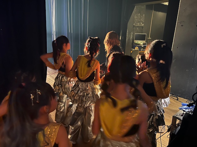 ステージ裏の様子