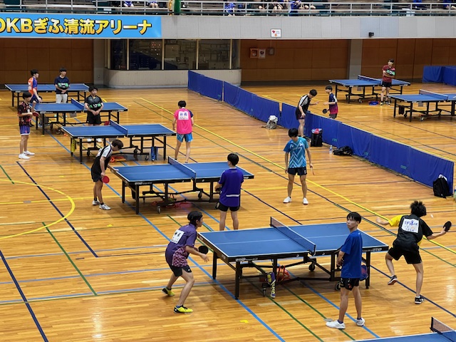 卓球の試合の様子