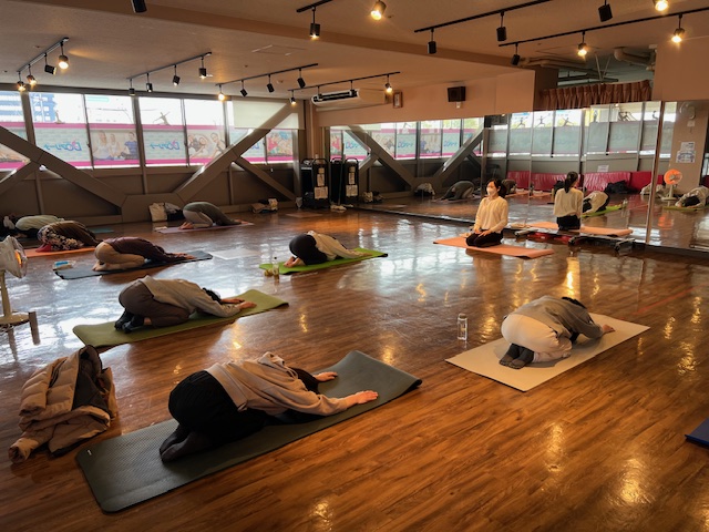 ピラティス＆ヨガのレッスン風景