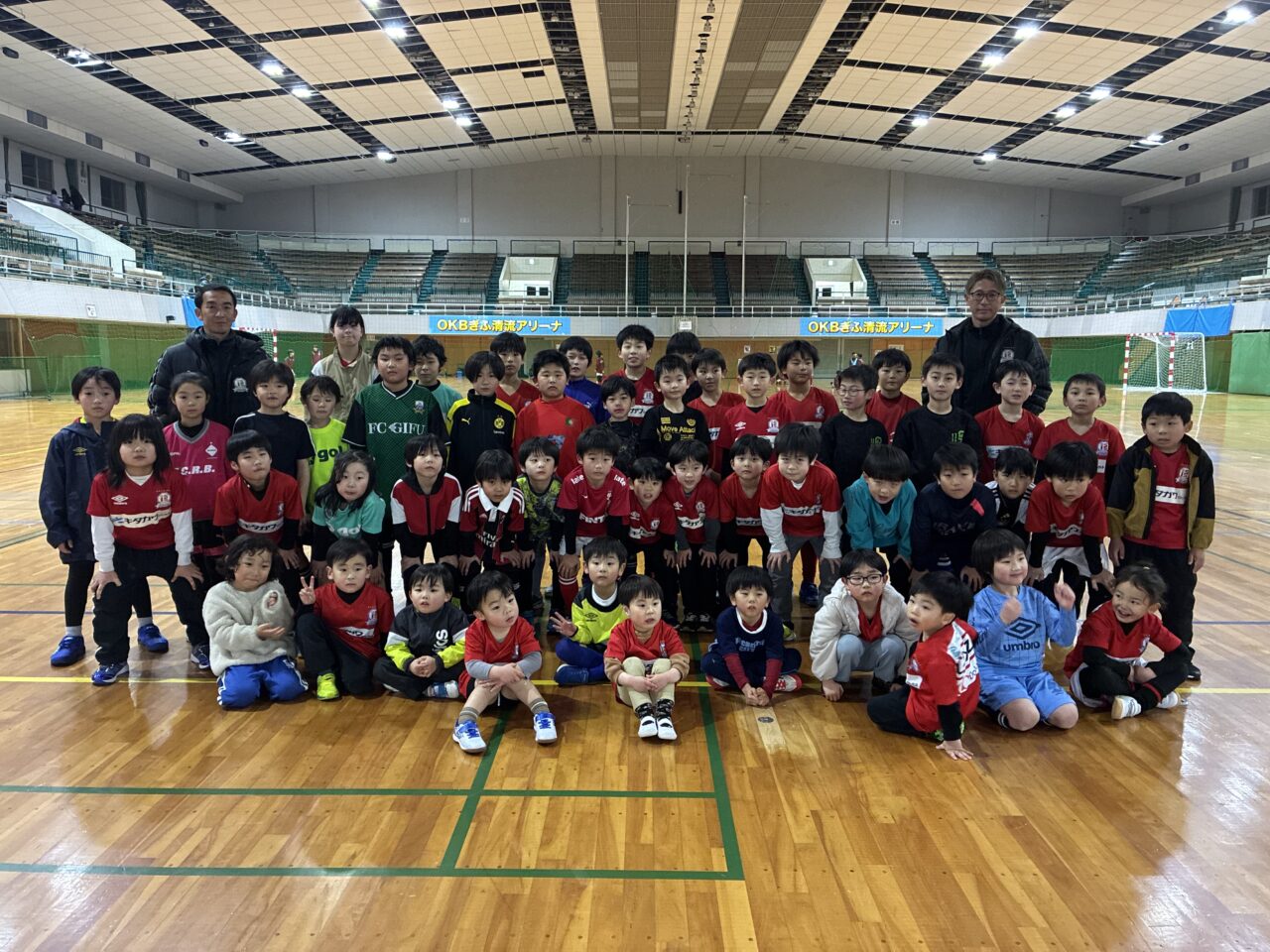 集合写真
50人あつまりました　