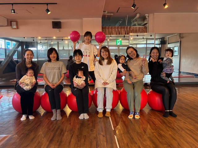 2日目の集合者試飲
赤ちゃんと一緒に参加してくれた人や、二日間ご参加くださった方も半数以上！