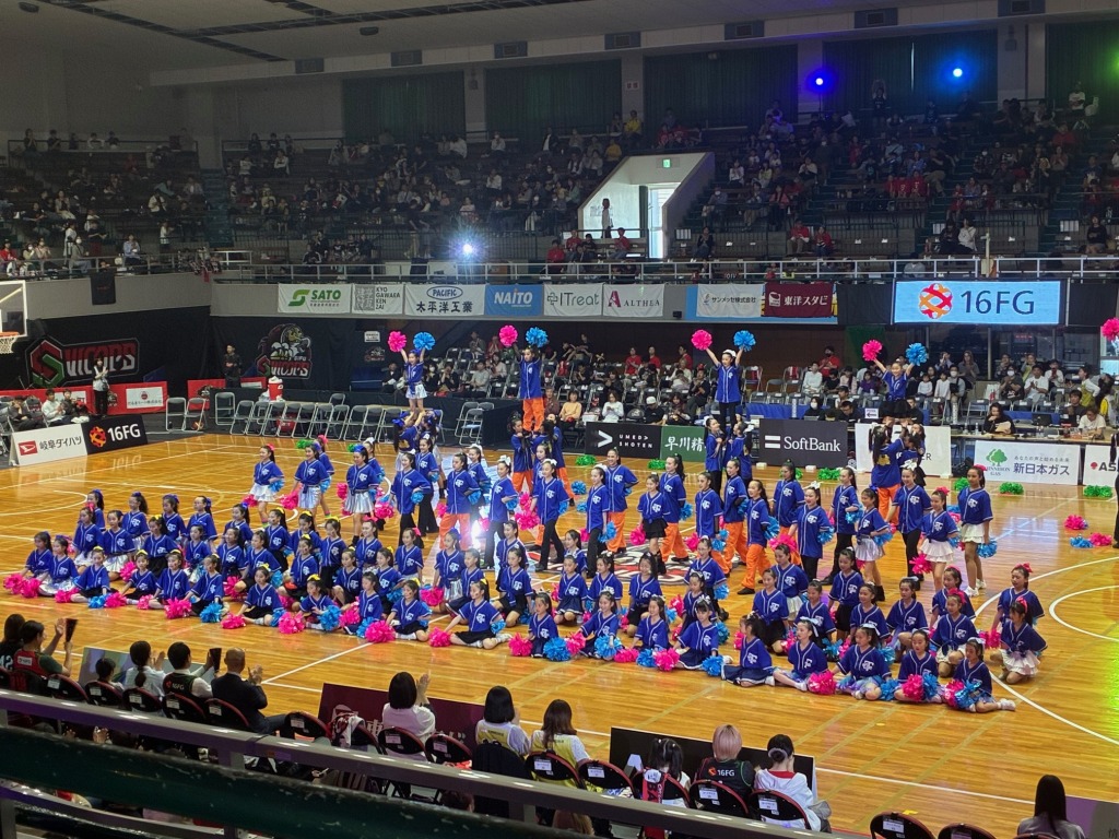 ハーフタイムのチアの様子