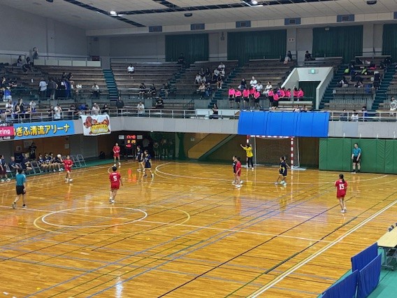 ハンドボール女子の試合