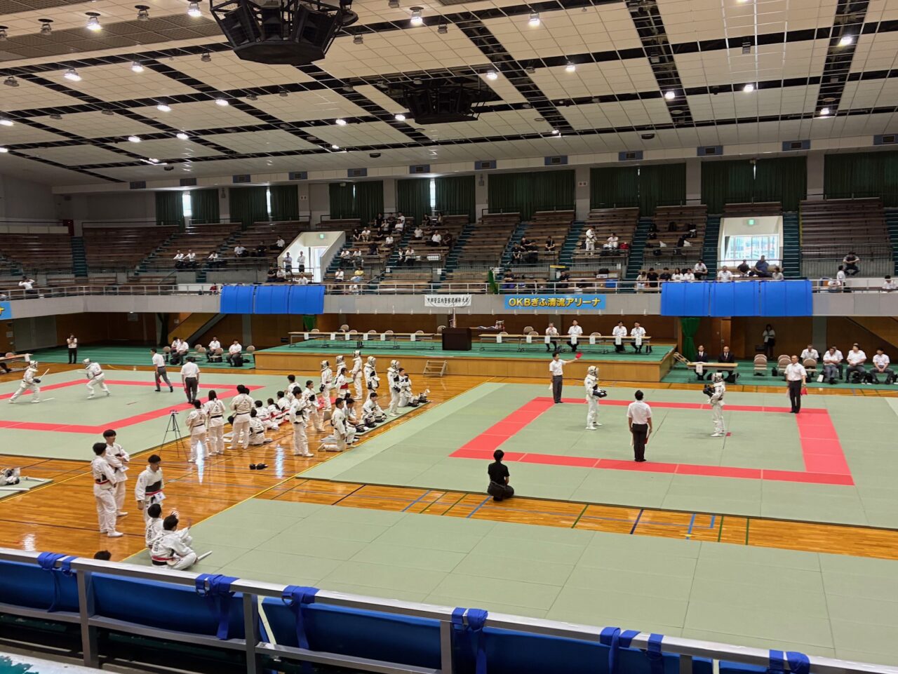 会場全体の様子